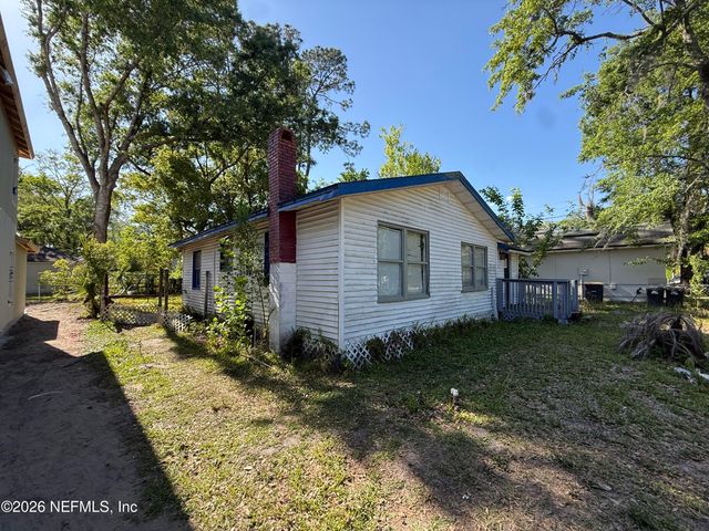 1214 PANGOLA Drive, Jacksonville, FL 32205