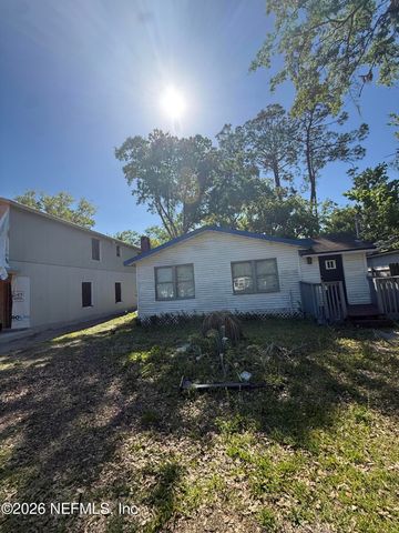 1214 PANGOLA Drive, Jacksonville, FL 32205