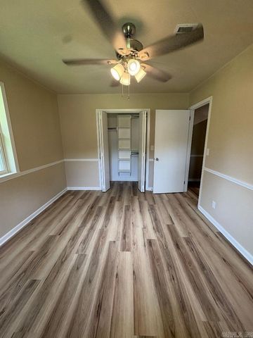 201 Spruce Street, Beebe, AR 72012