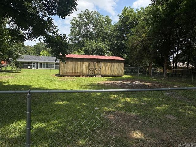 201 Spruce Street, Beebe, AR 72012