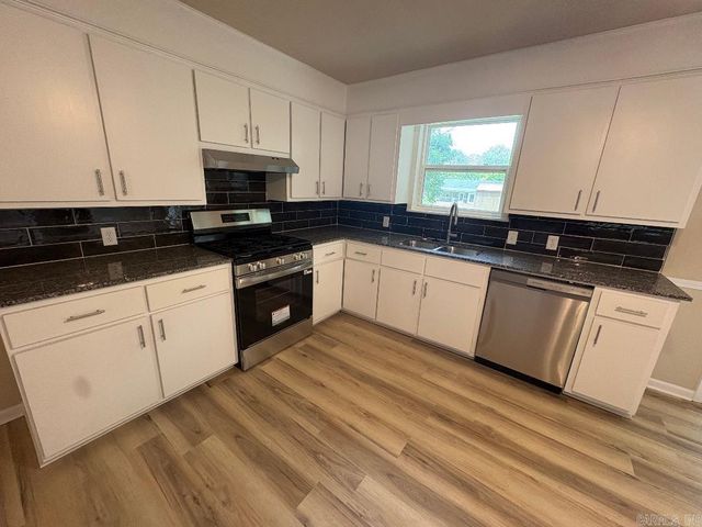 201 Spruce Street, Beebe, AR 72012