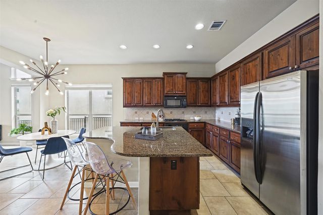1915 Kempwood LOOP, Round Rock, TX 78665