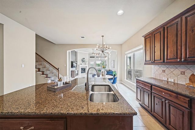 1915 Kempwood LOOP, Round Rock, TX 78665