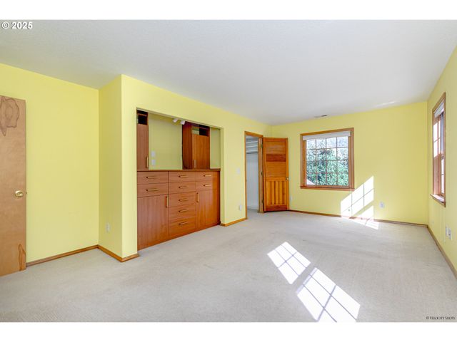 64242 E Brightwood Loop Rd, Brightwood, OR 97011