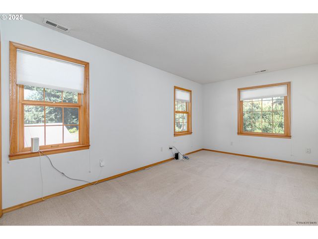 64242 E Brightwood Loop Rd, Brightwood, OR 97011