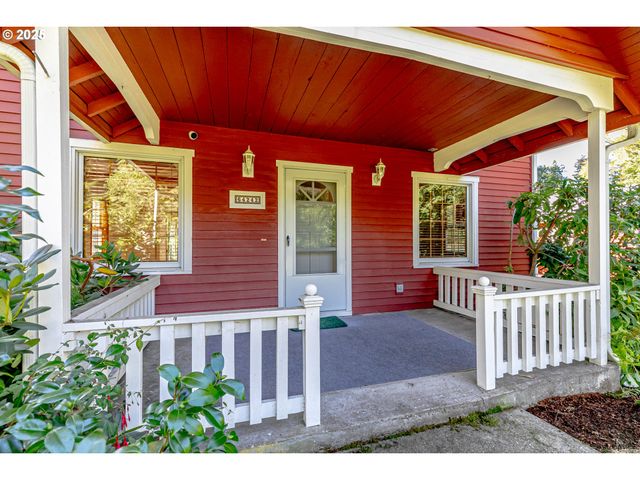 64242 E Brightwood Loop Rd, Brightwood, OR 97011