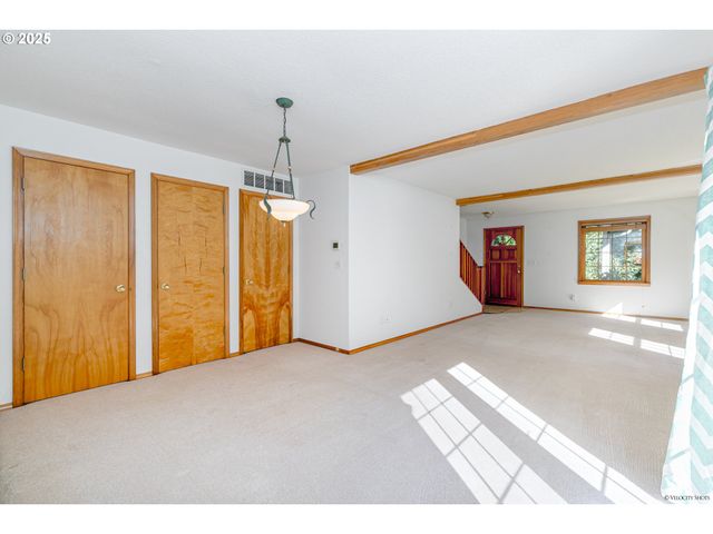 64242 E Brightwood Loop Rd, Brightwood, OR 97011