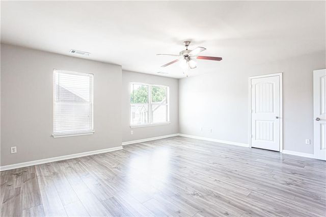 2718 Haynescrest Drive, Grayson, GA 30017