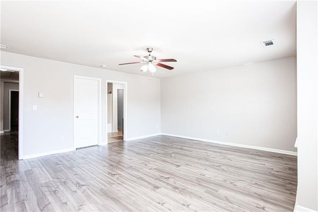 2718 Haynescrest Drive, Grayson, GA 30017