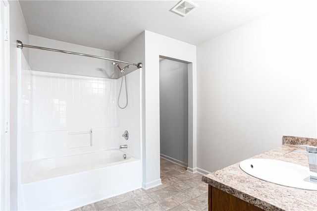 2718 Haynescrest Drive, Grayson, GA 30017