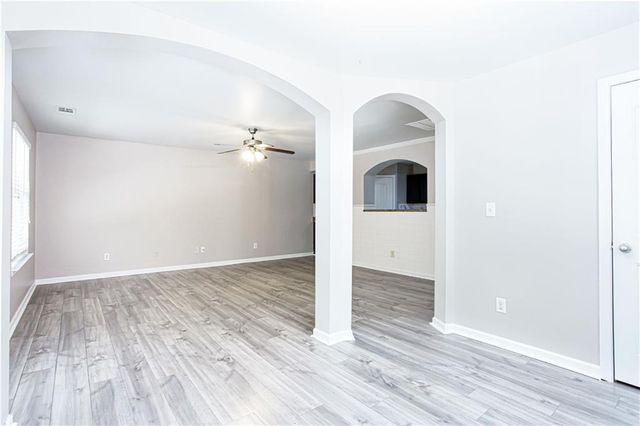 2718 Haynescrest Drive, Grayson, GA 30017