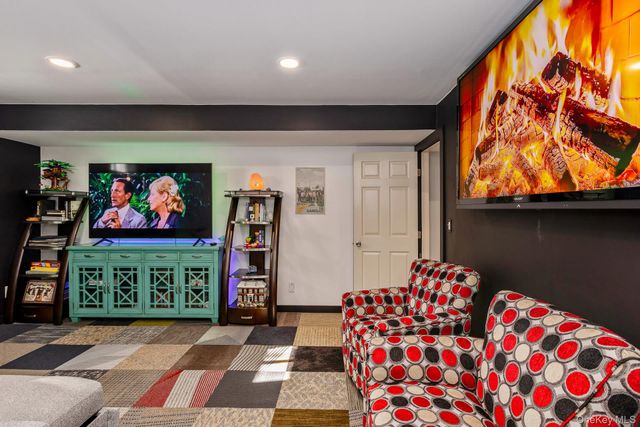 503 Wading River Road, Manorville, NY 11949