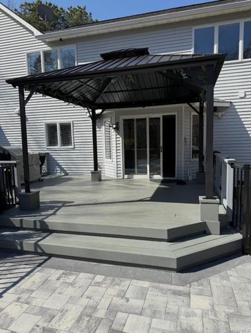 503 Wading River Road, Manorville, NY 11949