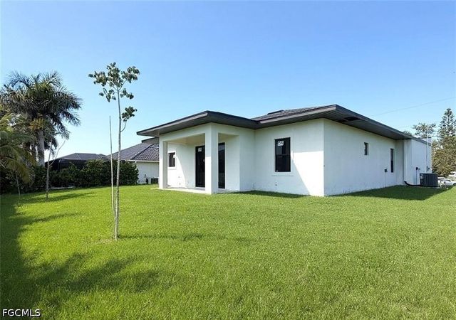 4116 NW 20th TER, Cape Coral, FL 33993