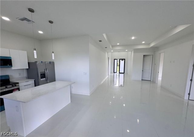 4116 NW 20th TER, Cape Coral, FL 33993