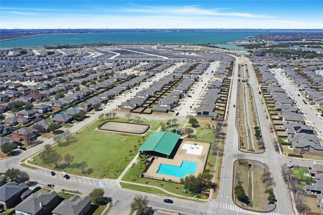 18021 Lake Ray Hubbard Drive, Forney, TX 75126