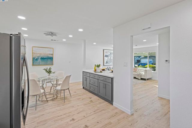 4564 Piper St, Fremont, CA 94538