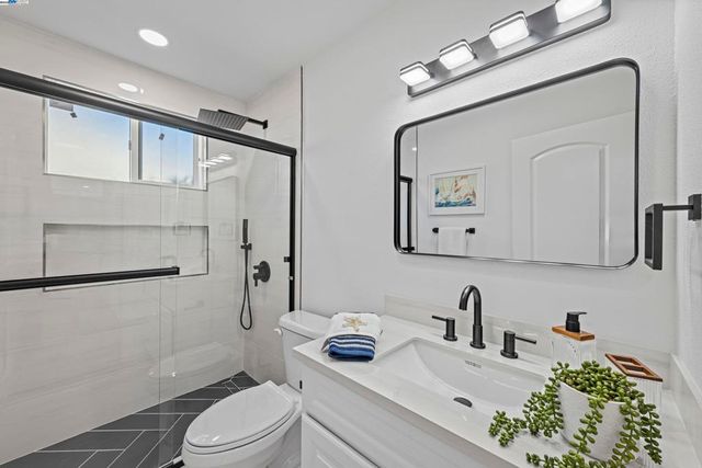 4564 Piper St, Fremont, CA 94538