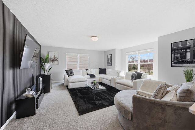 309 Timbersmith Drive, Delaware, OH 43015