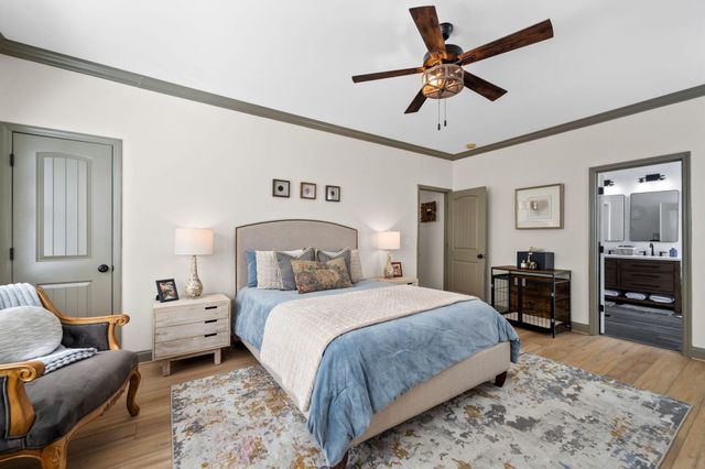 1807 Clear Brook Court, Chattanooga, TN 37421