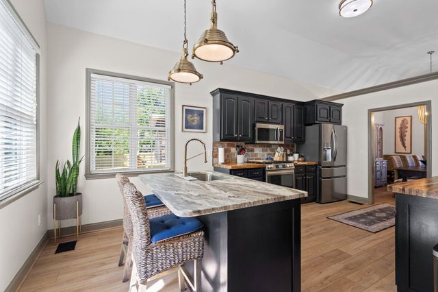 1807 Clear Brook Court, Chattanooga, TN 37421
