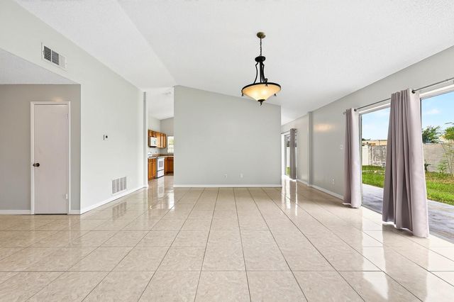 2790 MUSCATELLO STREET, Orlando, FL 32837
