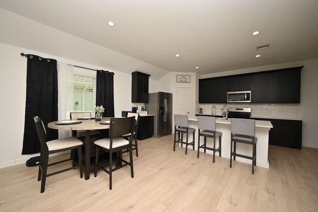 7815 Bel Fiore Drive, Richmond, TX 77406