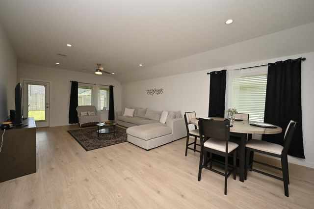 7815 Bel Fiore Drive, Richmond, TX 77406