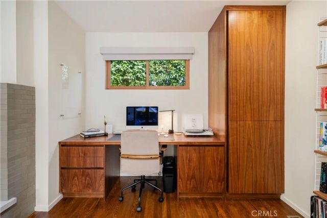 1011 W Mountain, Glendale, CA 91202