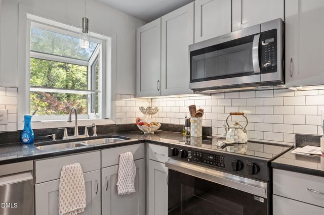 6028 Stratton Place, Raleigh, NC 27609