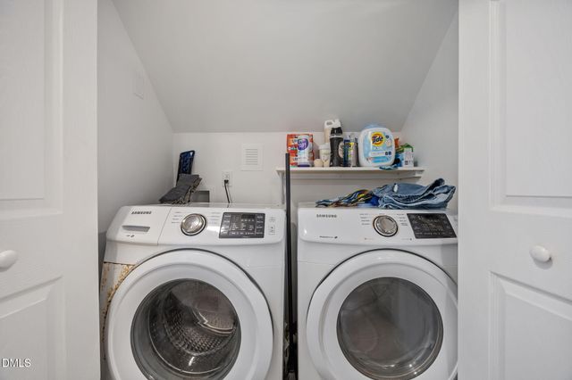 6028 Stratton Place, Raleigh, NC 27609