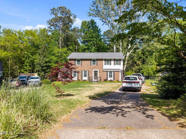 6028 Stratton Place, Raleigh, NC 27609