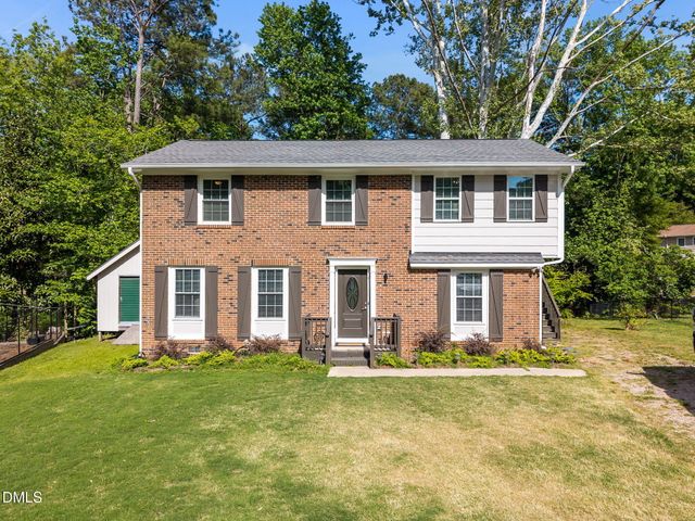6028 Stratton Place, Raleigh, NC 27609