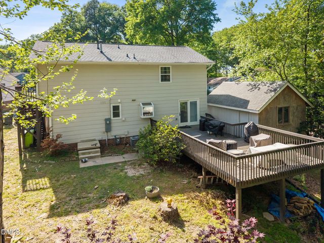 6028 Stratton Place, Raleigh, NC 27609