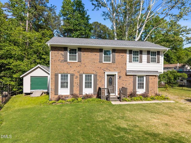 6028 Stratton Place, Raleigh, NC 27609