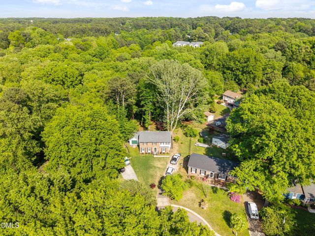 6028 Stratton Place, Raleigh, NC 27609