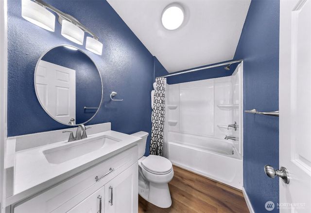 3027 Bayview Drive, Bellingham, WA 98226