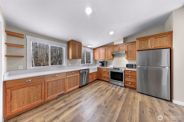 3027 Bayview Drive, Bellingham, WA 98226