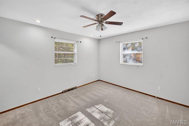 15 Englewood Drive, Swansea, IL 62226