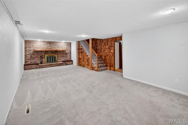 15 Englewood Drive, Swansea, IL 62226