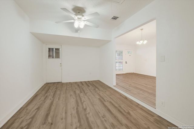 8034 Fair Bend, San Antonio, TX 78250