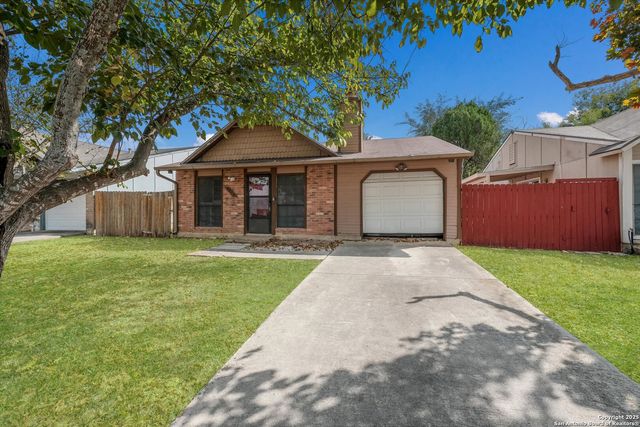 8034 Fair Bend, San Antonio, TX 78250