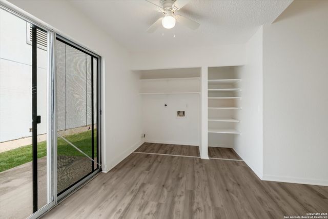 8034 Fair Bend, San Antonio, TX 78250