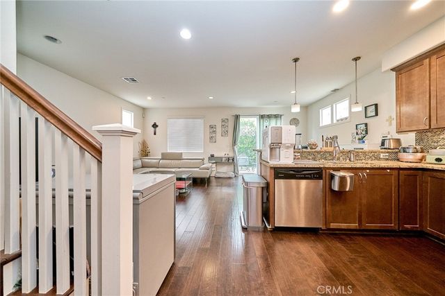 21125 Ingomar Court, Canoga Park, CA 91304