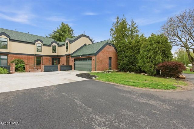 214 Colonial Avenue, Albany, NY 12208