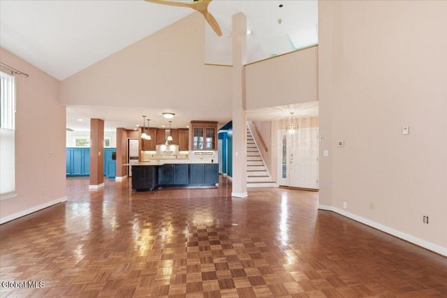 214 Colonial Avenue, Albany, NY 12208