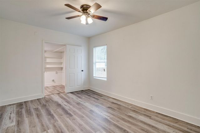 345 N Field, Burleson, TX 76028
