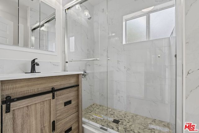 1060 Mcfarland Avenue, Wilmington, CA 90744