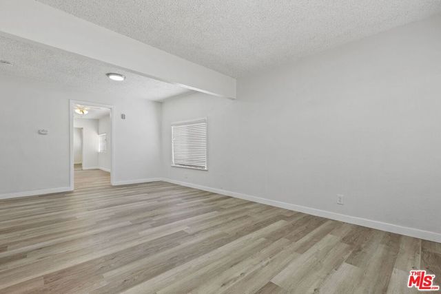 1060 Mcfarland Avenue, Wilmington, CA 90744