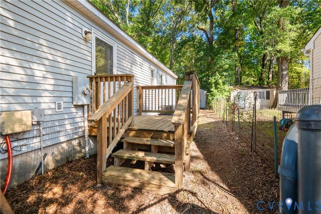 6811 Cloverdale St, Henrico, VA 23228
